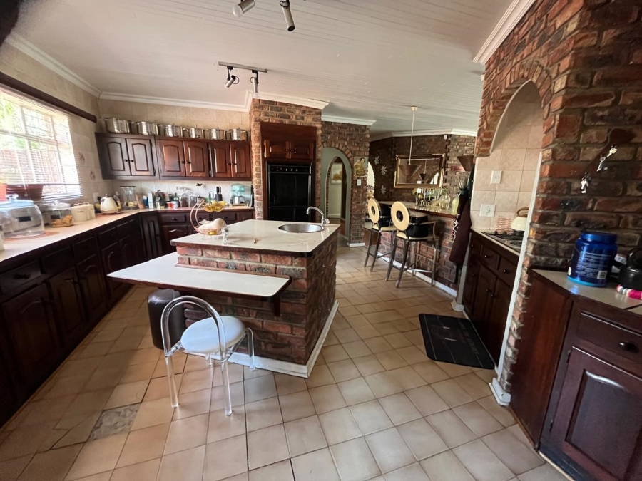4 Bedroom Property for Sale in Riebeeckstad Free State